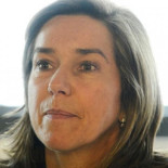 Ana Mato: "Mi momento preferido del día es por la mañana, cuando veo cómo visten a mis niños"