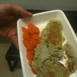 Esta es la cena que sirvió Mediterránea de catering a los enfermos del hospital de Navarra (Foto)