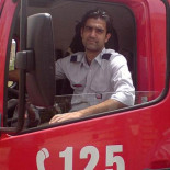 Bombero iraní muere tras salvar a una niña de 9 años dándole su máscara de oxígeno