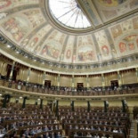 Los diputados españoles se niegan a prescindir de sus privilegios como aforados