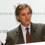 El hermano del presidente de Acciona vendió en bolsa un día antes de la reforma eléctrica