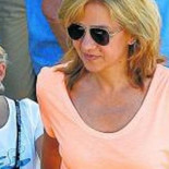 'La Caixa' pagará 180.000€ extra al año a la infanta Cristina por la casa y la escuela de los hijos,según El Mundo[CAT]