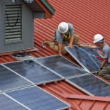 Industria tampoco quiere que los autoconsumidores almacenen la energía que generen