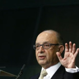 Montoro niega que haya habido en España una burbuja inmobiliaria