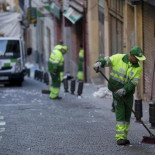 La limpieza viaria privatizada es un 71 % más cara que la pública