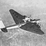 Maxim Gorki: el avión de la propaganda soviética