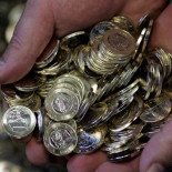 Las familias españolas pagan casi 50 veces más impuestos que las grandes empresas