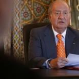 El Rey abdica para salvar a la Monarquía de la crisis institucional