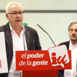 IU exige un referéndum vinculante para decidir entre monarquía y república