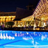 Jueces con miles de casos pendientes viajan a Canarias 'gratis total' en días laborables