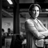 Ada Colau: «Lo mejor que puede hacer el PSOE es desaparecer»