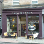 Empresaria española en Edimburgo busca seis becarios, a jornada completa, durante seis meses, sin remunerar [ENG]