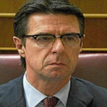 José Manuel Soria: 'Existe la percepción de que ha subido la luz, pero ha bajado'