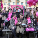 Cancelan una merienda feminista porque no pueden abrir el bote de la mermelada