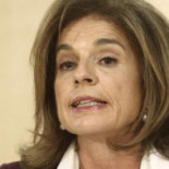 Ana Botella responderá ante la Justicia por la venta de viviendas sociales a ‘fondos buitre’