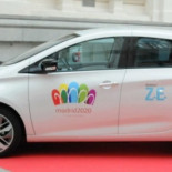 Carmena irá en Metro al Ayuntamiento y los concejales de Ahora Madrid renunciarán a su coche oficial