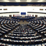 El PSOE vota a favor del informe sobre el TTIP en la Eurocámara