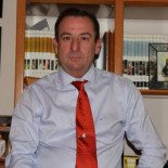 El alcalde que llamó "puta barata podemita" a una portavoz socialista dice que su intención no era insultar