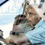 Anticorrupción descubre al ex tesorero de CiU destruyendo pruebas con una trituradora