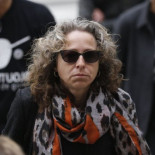 Absueltos los dos mossos acusados de dejar sin ojo a Ester Quintana