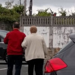 El BNG denuncia a dos ediles del PP por "acarrear" ancianos para votar