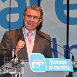 Demasiadas putas y una menor