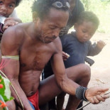 Los narradores promovieron la cooperación entre los cazadores-recolectores antes del advenimiento de la religión (ENG)