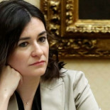 La ministra de Sanidad obtuvo un máster en la Rey Juan Carlos plagado de irregularidades