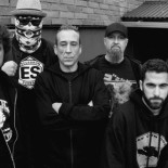 Almeida cancela el concierto de Def con Dos por "legitimar el terrorismo"