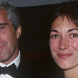 El FBI detuvo a Ghislaine Maxwell, ex pareja de Jeffrey Epstein, por abuso sexual y tráfico de menores
