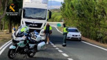 Un camionero llama a la Guardia Civil borracho para que lo detengan porque quiere el paro y jubilarse