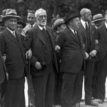 Sobre Largo Caballero, Prieto y Vox. Un informe técnico