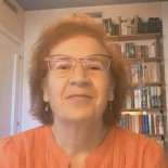 M.  Del Val: "Los aerosoles se acumulan en el aire, por lo que se puede contagiar aunque mantengan distancia"