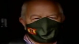 Antena 3 "maquilla" la bandera franquista de un entrevistado en un pueblo gobernado por el PP
