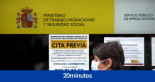 La odisea hasta lograr una cita para pensiones, ayudas o el paro: "Han tardado seis meses en atenderme. Solo nos queda dinero para la luz"