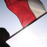 Presidente del Comité de Control de la Duma propone a Polonia como el siguiente en la desnazificación