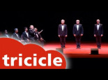 Actuación especial de tricicle con Les Luthiers