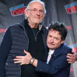 Michael J. Fox y Christopher Lloyd tienen un emotivo reencuentro 37 años después de la sensacional 'Regreso al futuro'