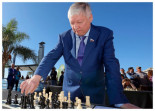 Anatoli Karpov, en coma inducido