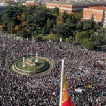 Almeida apaga las cámaras de tráfico para la manifestación de la Sanidad y las enciende para la de Transporte