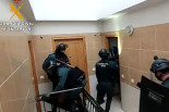 La Guardia Civil irrumpe y de madrugada en el domicilio de un matrimonio por error pero el CGPJ no lo considera como tal