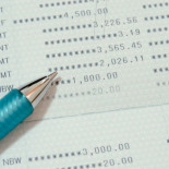 Los mayores podrán seguir manejando la libreta de ahorros