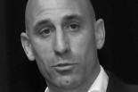 El fútbol femenino en guerra: Deseará haber dimitido, señor Rubiales
