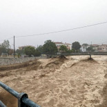 Alerta máxima en Grecia por un diluvio histórico que ha dejado su primera víctima