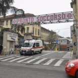 Una niña de 5 años muerta al estrellarse un avión durante una exhibición aérea en Turín