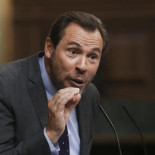 Óscar Puente, involucrado en un "incidente" en el AVE cuando viajaba para intervenir en la investidura