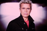 La historia de la obra maestra de Billy Idol: Su canción “Eyes without a face”