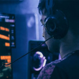 Se acabó la fiesta en YouTube y Twitch: adiós a los contratos millonarios para influencer y streamers