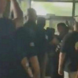 'Muerte a los árabes': Estudiantes israelís evacuados de los dormitorios después de que cientos de alborotadores intentaran asaltarles