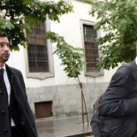 El hijo de Cándido Conde Pumpido, detenido por presunta agresión sexual en manada